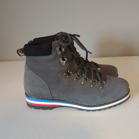 Blondo Hiking Boot - Picture 5 of 15